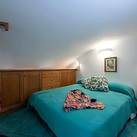 Il Parida Bed and Breakfast 4*